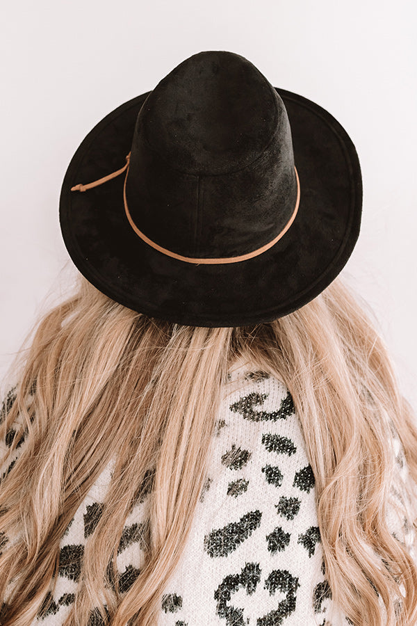 World Renowned Faux Suede Hat In Black Image - 4