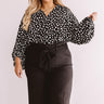 Major Craze Shift Top In Black Curves Image - 1