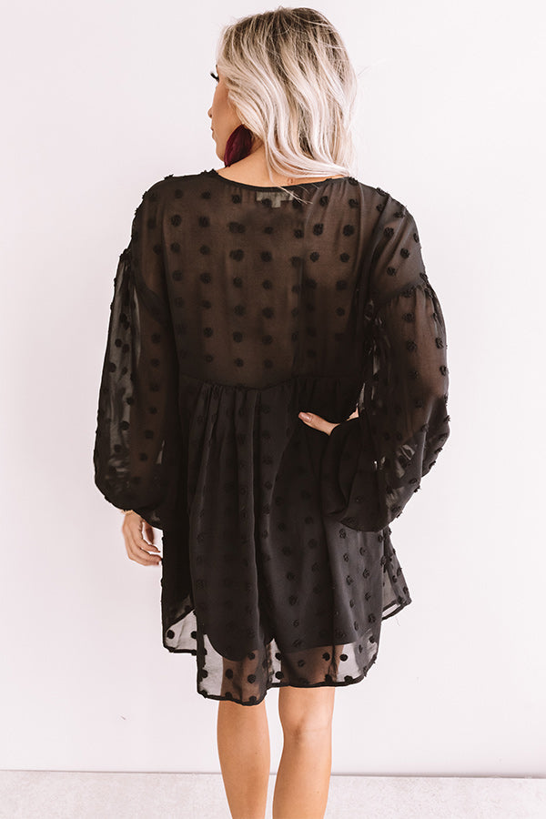 Spot On Babydoll Shift Dress in Black Image - 5