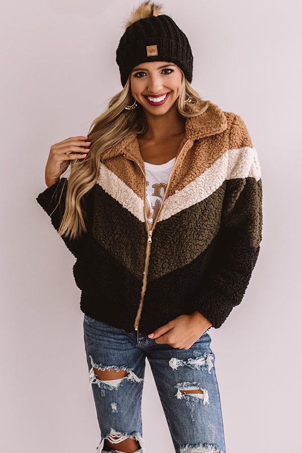 Ski Retreat Sherpa Jacket Image - 3