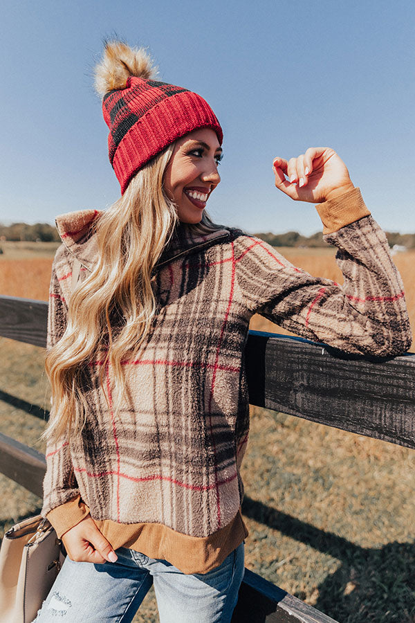 Classic Style Plaid Pullover Image - 1