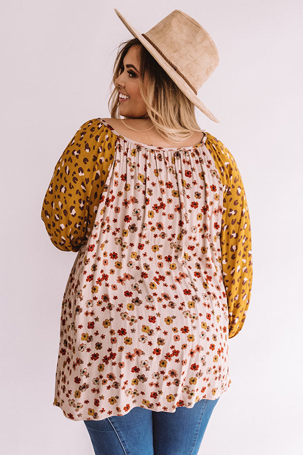 Radiating Beauty Shift Top Curves Image - 5