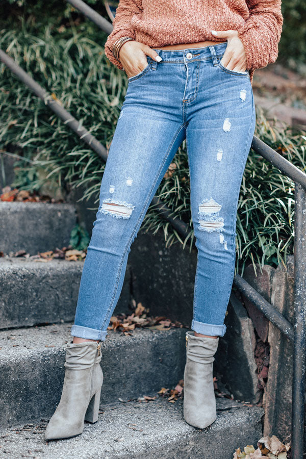 The Arabella Distressed Midrise Skinny Image - 4