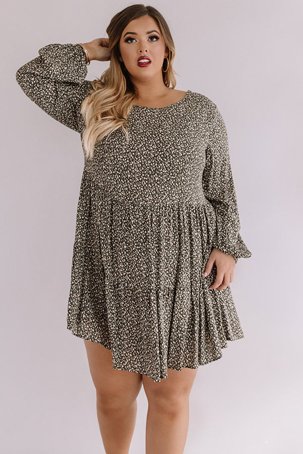 Pralines And Prosecco Shift Dress In Olive Curves Image - 2