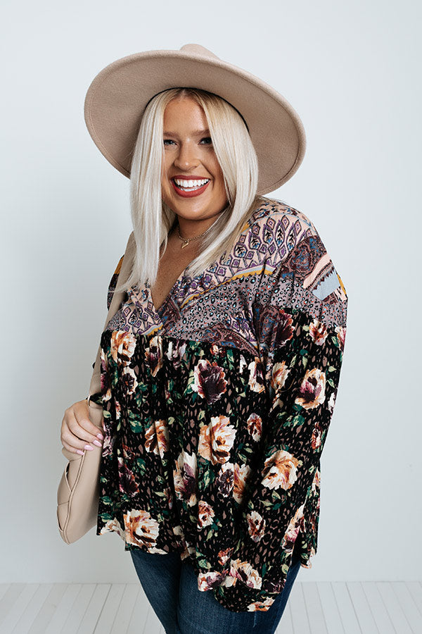 Moment Of Bliss Floral Shift Top In Black Curves Image - 1