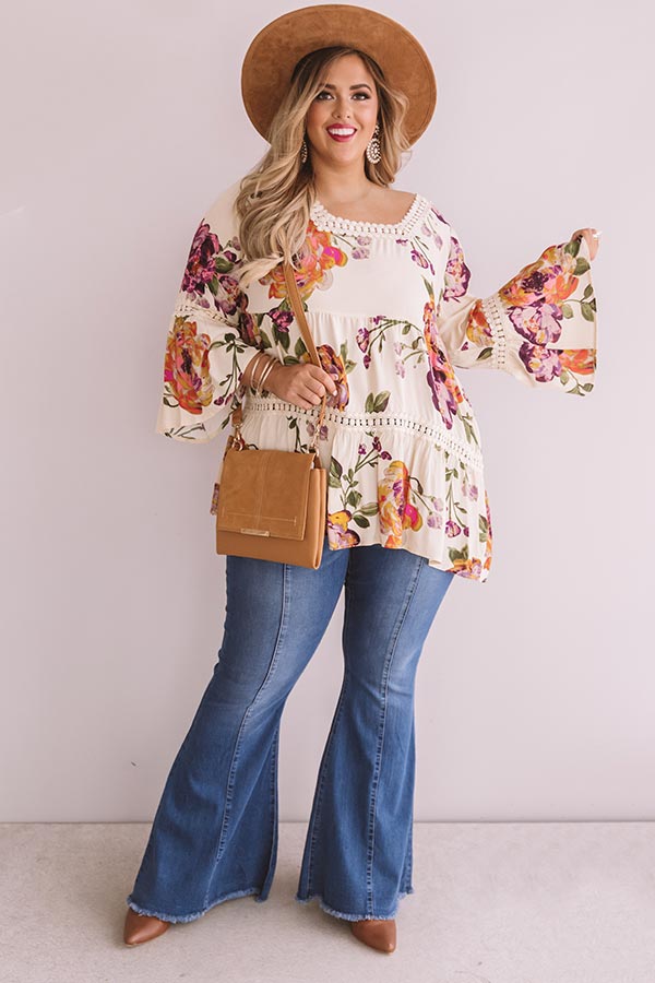 Bold And Blissful Floral Shift Top In Cream  Curves Image - 3