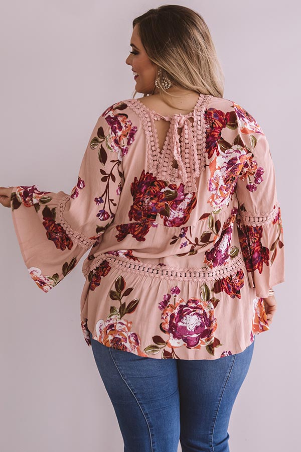 Bold And Blissful Floral Shift Top In Blush Curves Image - 5