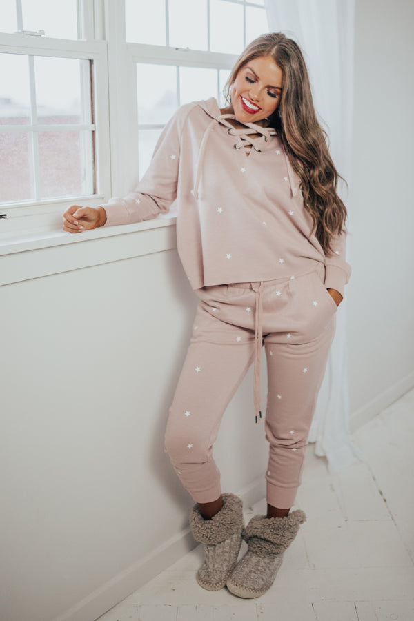 Reach For The Stars Jogger Image - 4