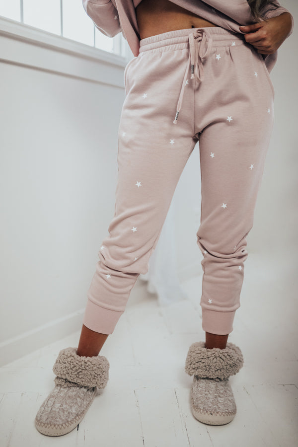 Reach For The Stars Jogger Image - 5