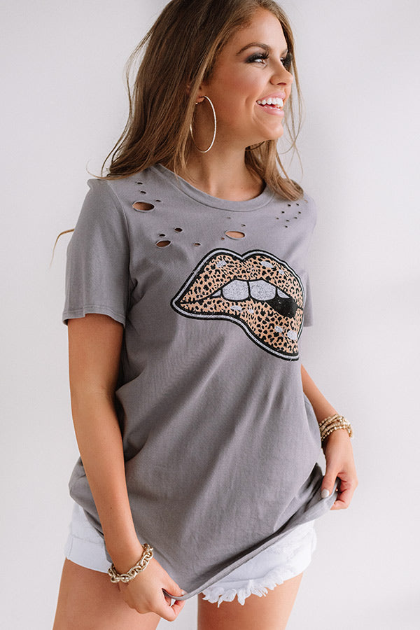 Leopard Lips Distressed Boyfriend Tee in Grey Image - 3