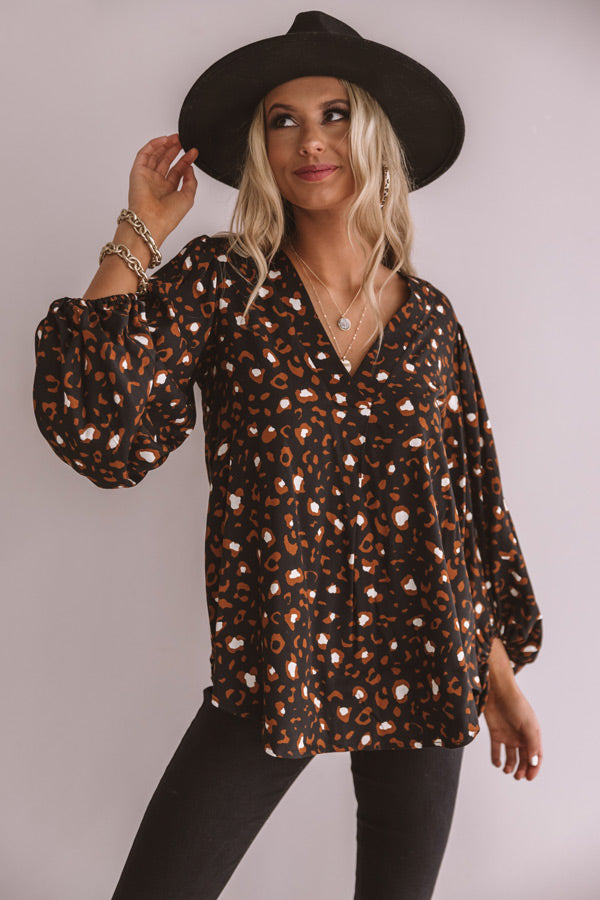 Pretty And Posh Leopard Shift Top In Black Image - 5