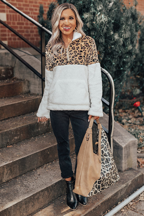 Colorado Kisses Leopard Teddy Pullover Image - 5