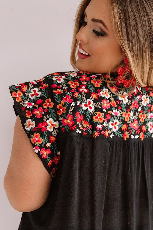 Resort To This Embroidered Shift Top In Black Curves Image - 5