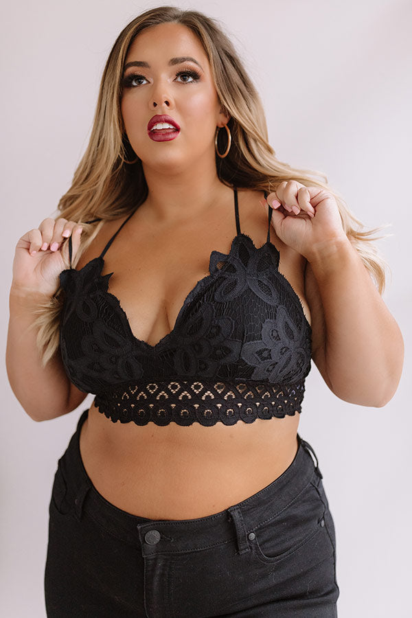 Paris Premier Lace Bralette In Black Curves Image - 5