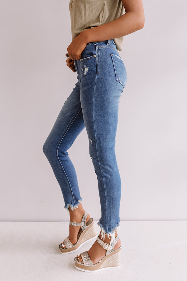 The Birdie Midrise Frayed Skinny Image - 4