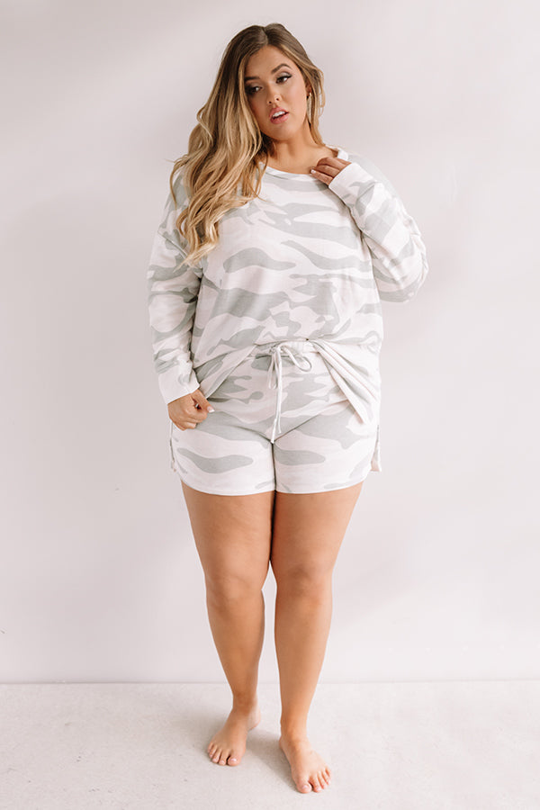 Let's Lounge Camo Shorts Curves Image - 3