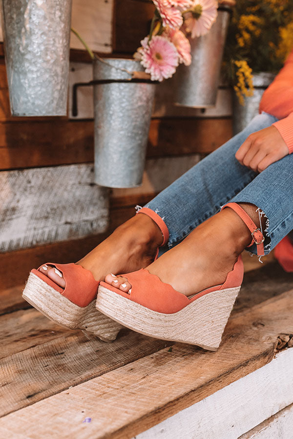 The Alaya Wedge In Coral Image - 3
