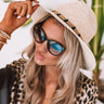 Chic Islander Sunnies in Black with Ombre Lens Image - 1