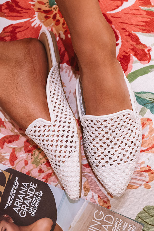 The Lila Woven Flat In White Image - 4