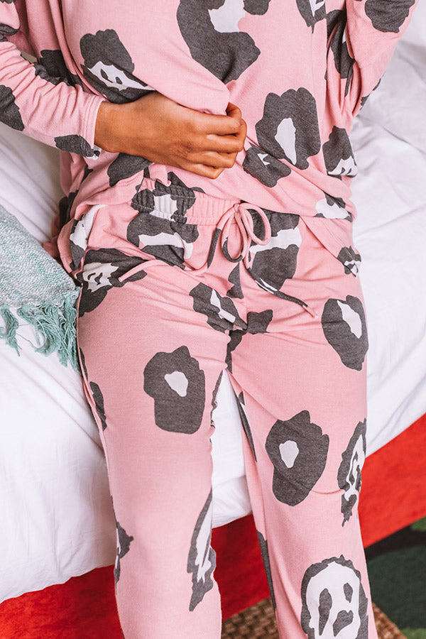 Seaside Twist Leopard Joggers in Pink Image - 5