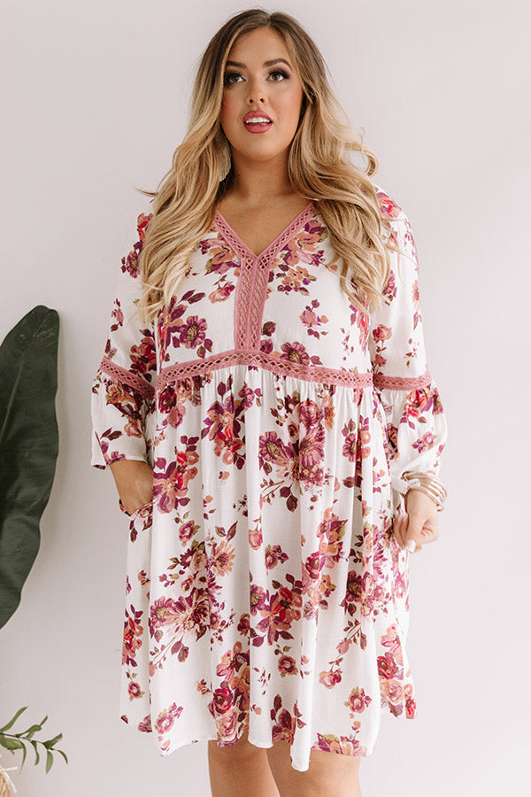 Kisses In Costa Maya Babydoll Dress In Ivory Curves Image - 4