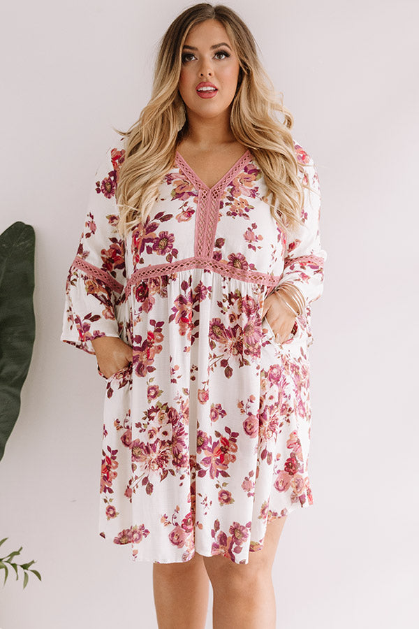 Kisses In Costa Maya Babydoll Dress In Ivory Curves Image - 2