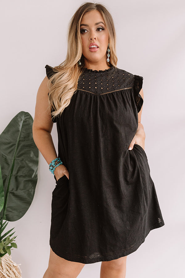 Balcony Views Eyelet Shift Dress In Black Curves Image - 3