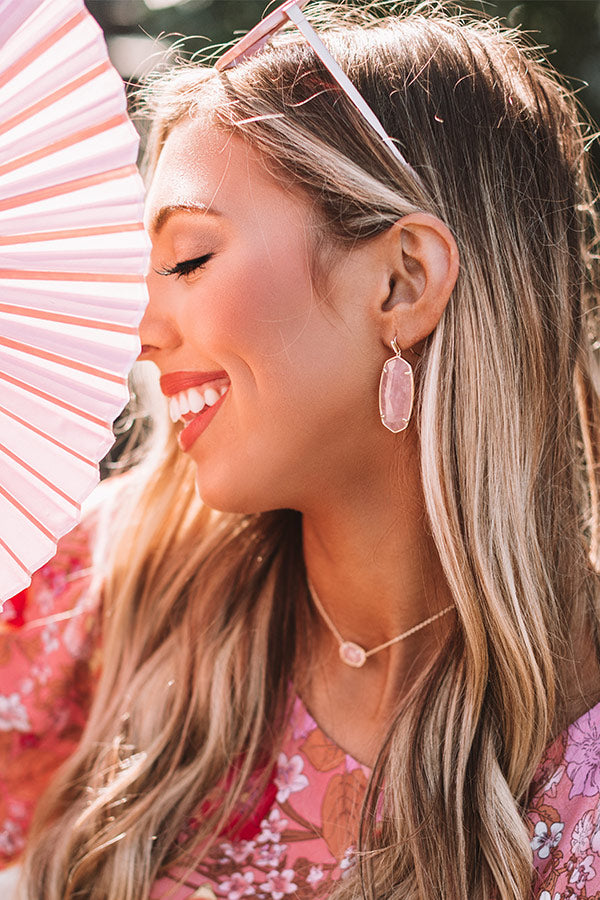 Kendra Scott Faceted Elle Gold Drop Earrings in Rose Quartz Image - 3