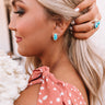 Kendra Scott Ellie Gold Stud Earrings in Turquoise Kyocera Opal Image - 1