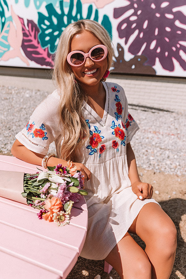 Here And Luau Embroidered Shift Dress Image - 4