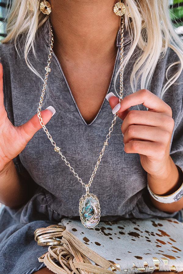 Kendra Scott Macrame Reid Gold Statement Necklace in Nude Abalone Image - 3