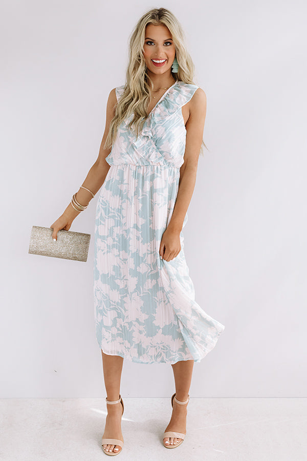 Vino Vacay Midi In Mint Image - 4