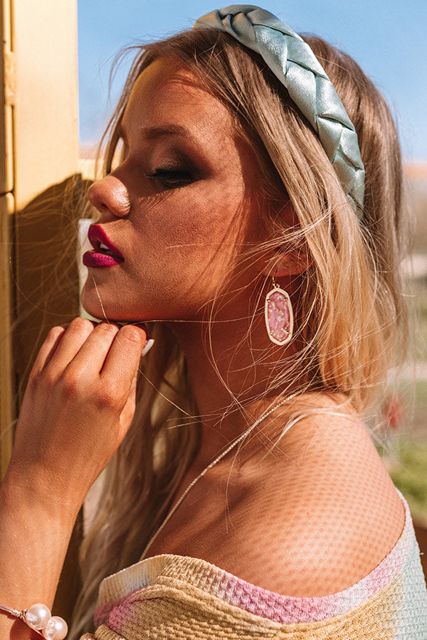 Kendra Scott Elle Gold Drop Earrings in Iridescent Coral Illusion Image - 1