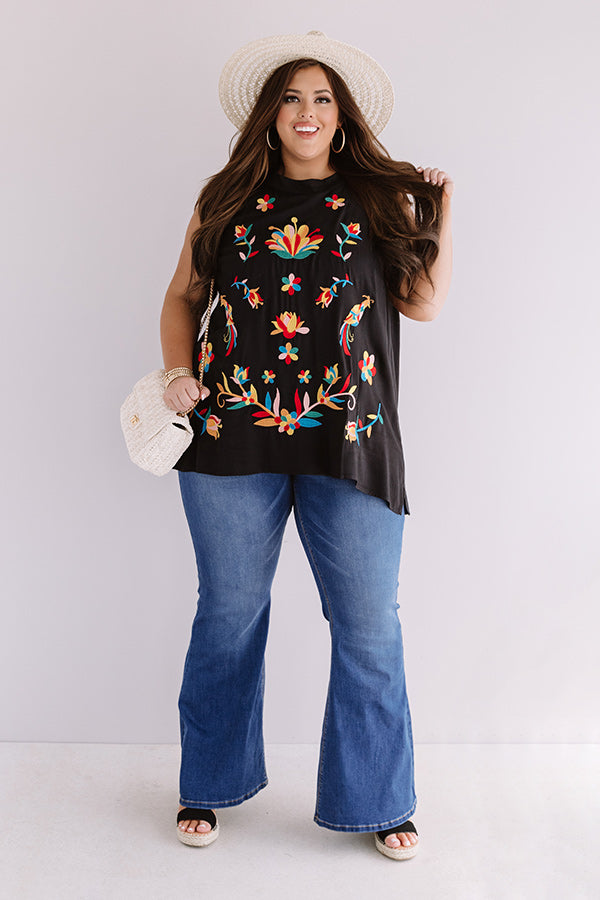 The Elm High Waist Flare In Medium Wash Curves Image - 4