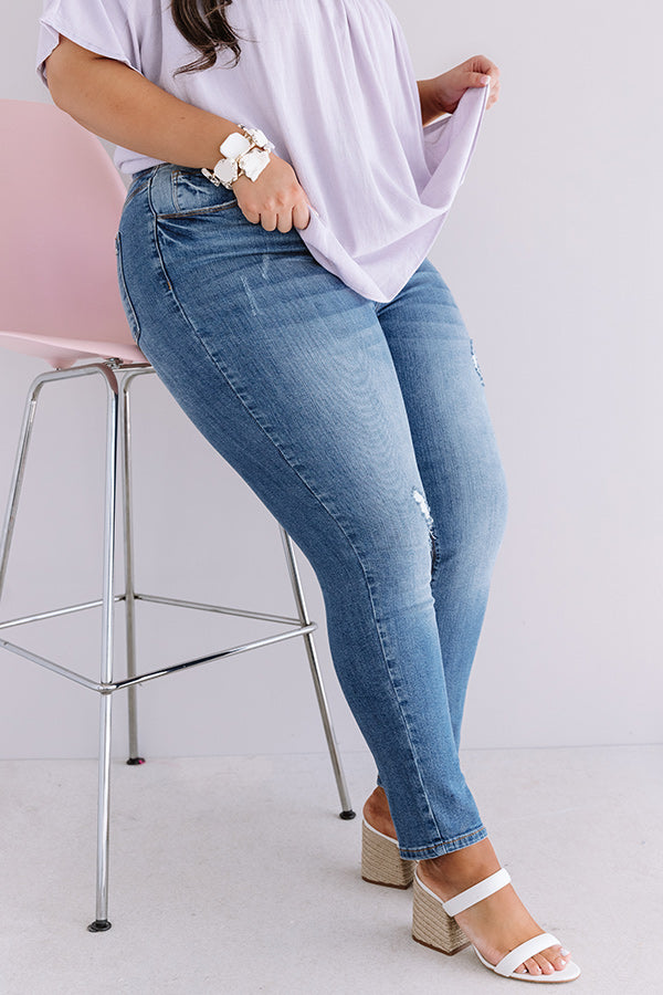 The Rylan High Waist Skinny In Medium Wash Curves Image - 3