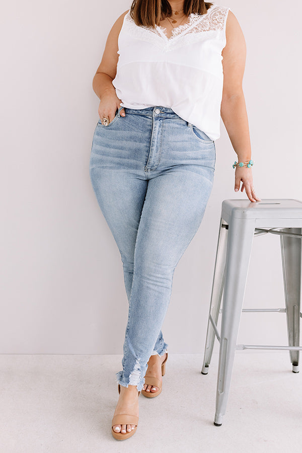The Shea Midrise Ankle Skinny in Light Wash Curves Image - 2