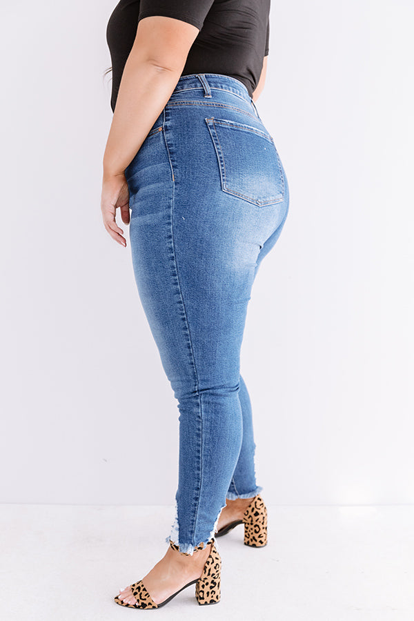 The Shea Midrise Ankle Skinny in Medium Wash Curves Image - 3