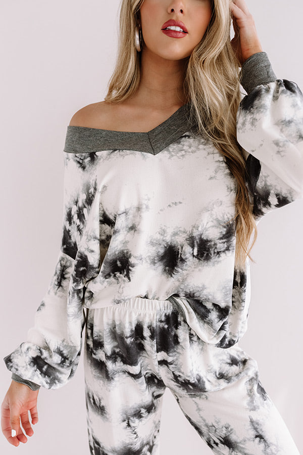 Luck And Lounging Tie Dye Sweatshirt In Grey Image - 5