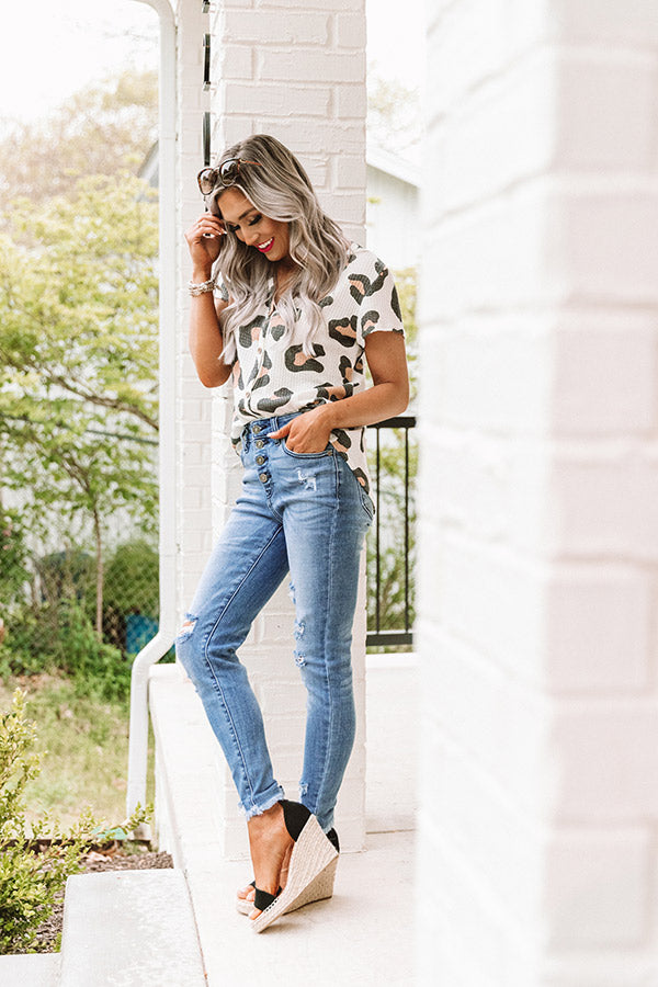 KanCan The Darla High Waist Distressed Skinny in Medium Wash Image - 2