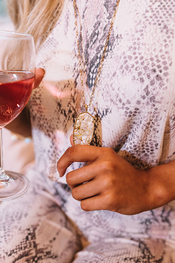 Kendra Scott Faceted Reid Vintage Gold Long Pendant Necklace in White Abalone Image - 1