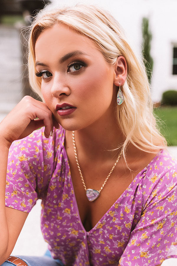 Kendra Scott Mckenna Gold Small Drop Earrings in Lilac Abalone Image - 4