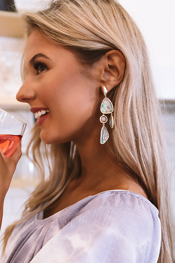 Kendra Scott Margot Gold Statement Earrings in Lilac Abalone Image - 3