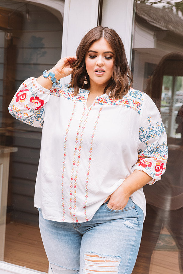 Monaco Bay Embroidered Top  Curves Image - 5