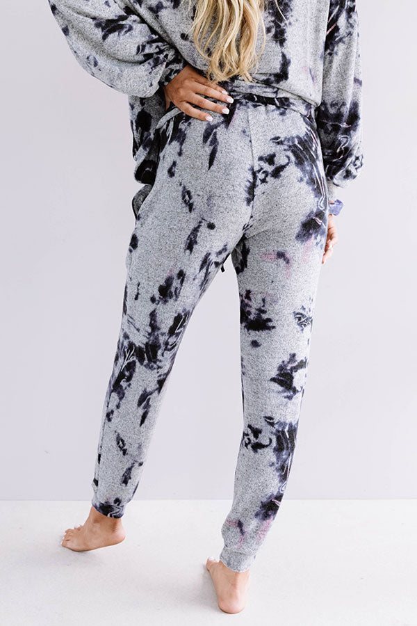 Sunday Softness Tie Dye Joggers In Grey Image - 5