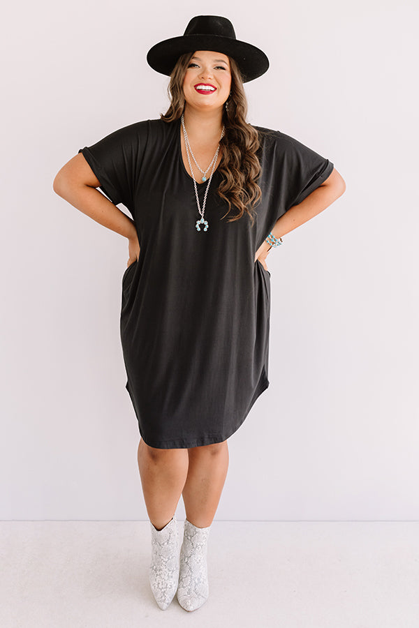 St. Kitts Cuties Shift Dress In Black Curves Image - 2