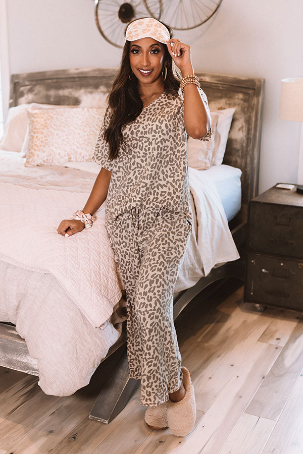 Staycay Kisses Leopard Shift Tee Image - 2