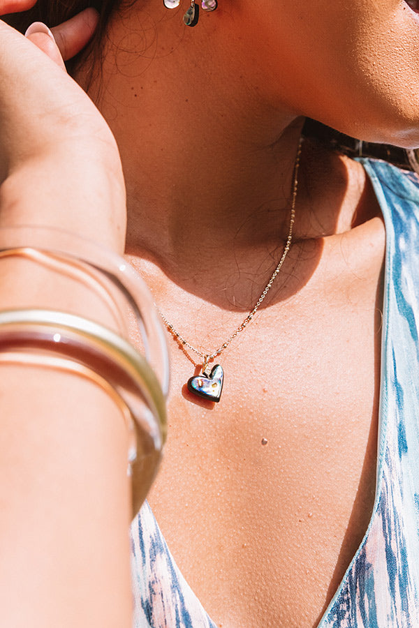 Kendra Scott Poppy Heart Gold Pendant Necklace in Abalone Image - 2