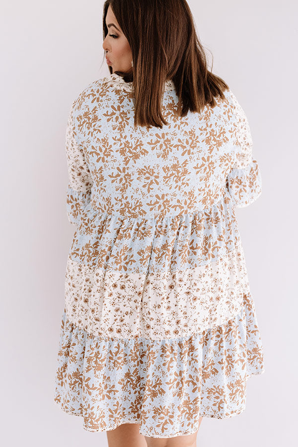 Ray Of Light Shift Dress In Sky Blue Curves Image - 5