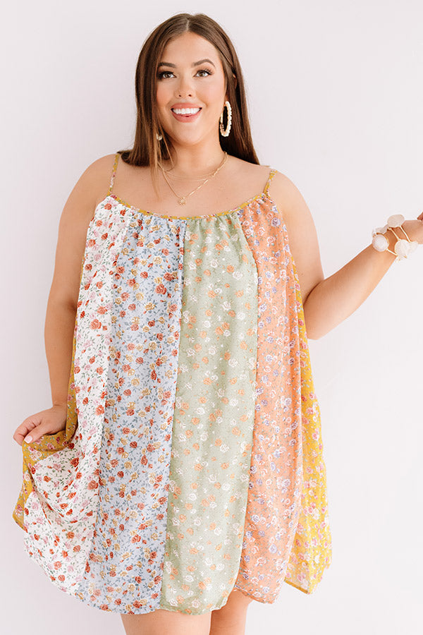 Destin Daze Shift Dress  Curves Image - 5