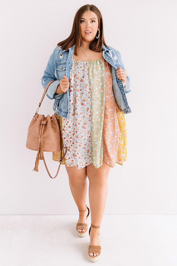 Destin Daze Shift Dress  Curves Image - 3